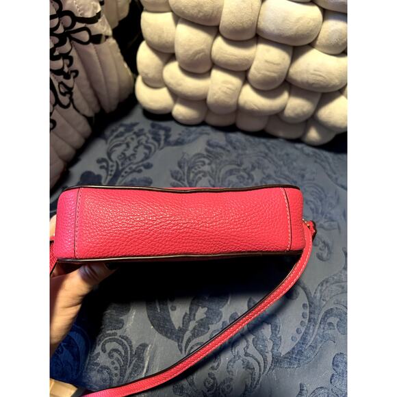 Coach Pebbled Leather Neon Barbie Pink Camera Bag Crossbody - Picture 8 of 12